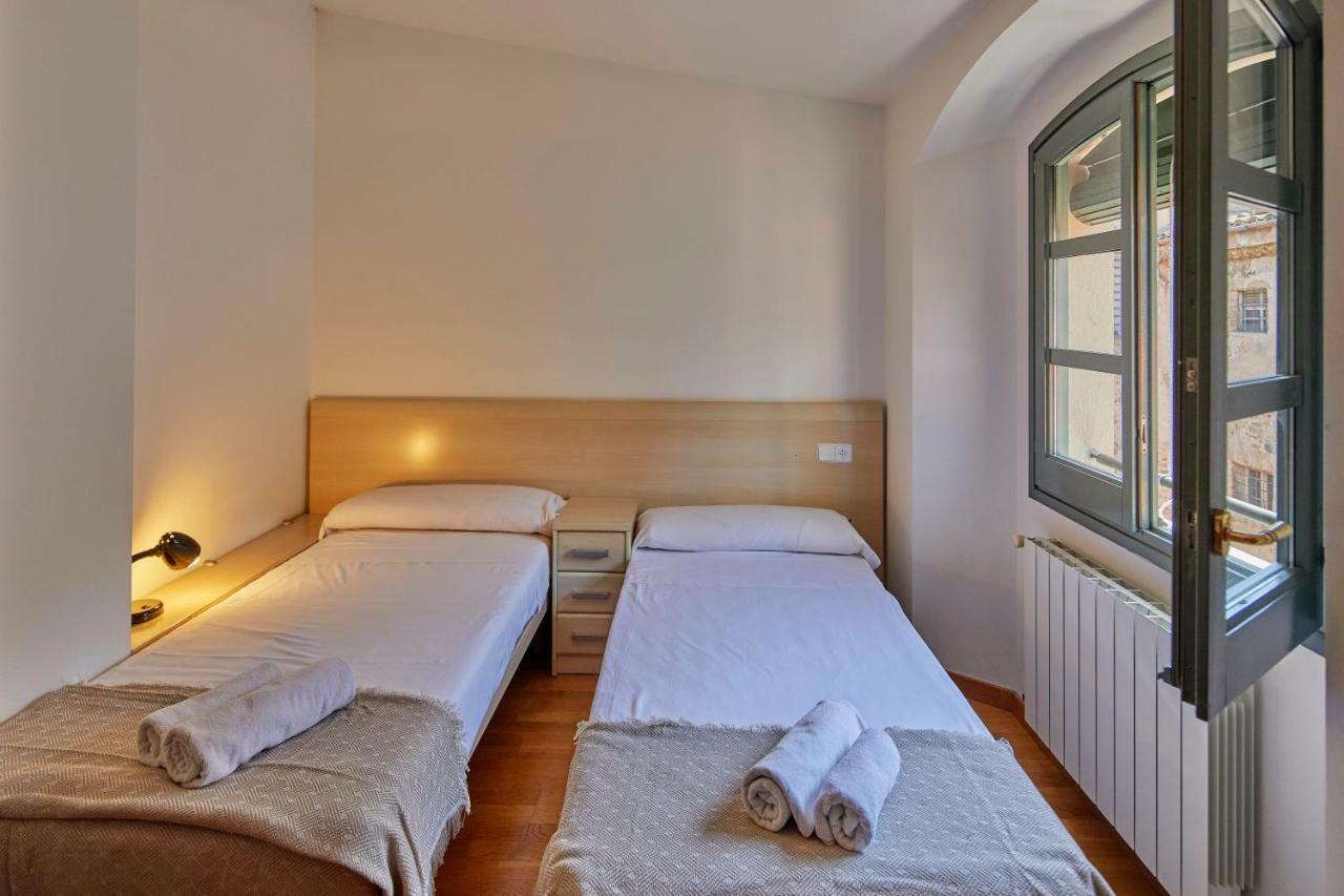 Apartamento Francesc Samso ชีโรนา ภายนอก รูปภาพ